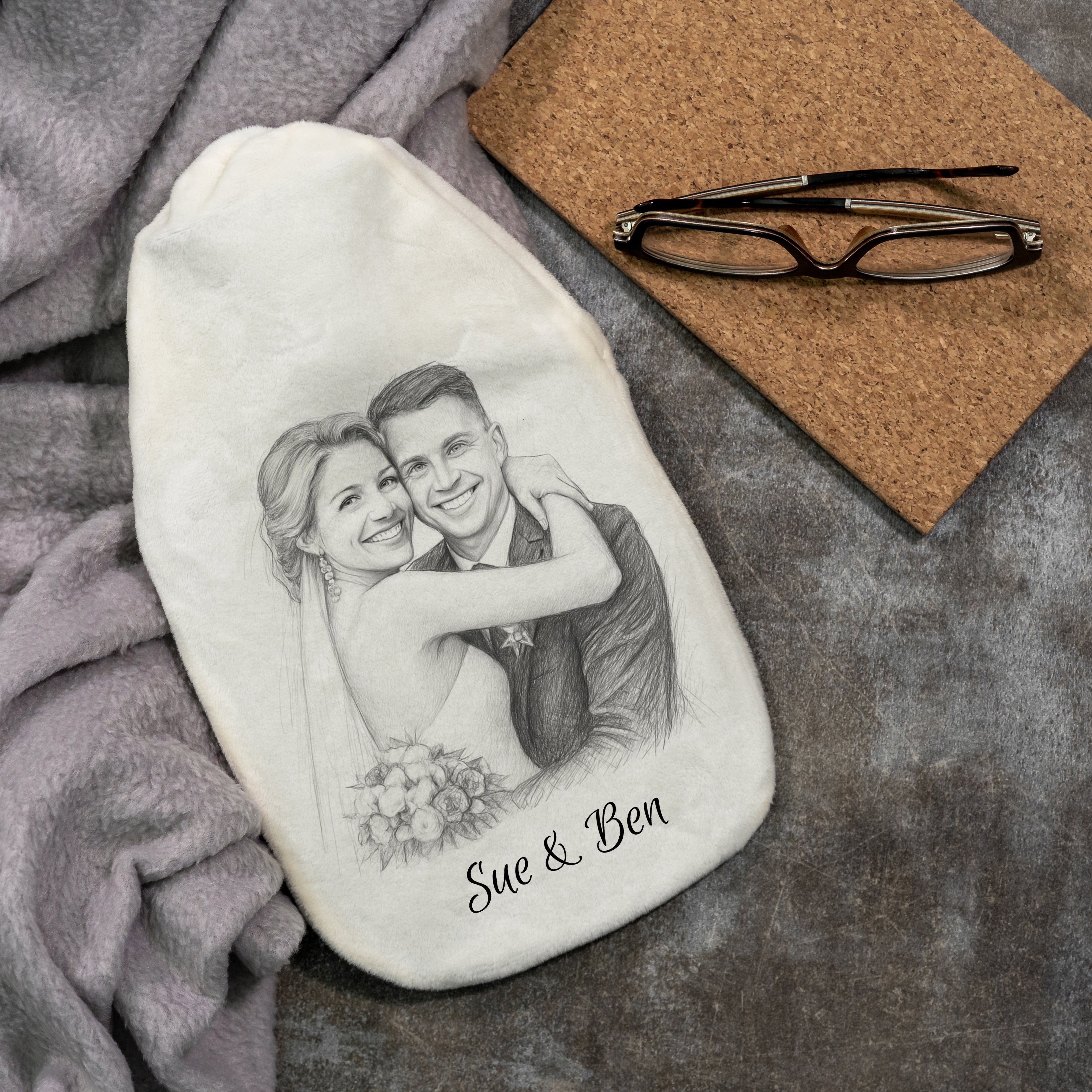 Wärmflasche mit Bleistiftzeichnung & Text